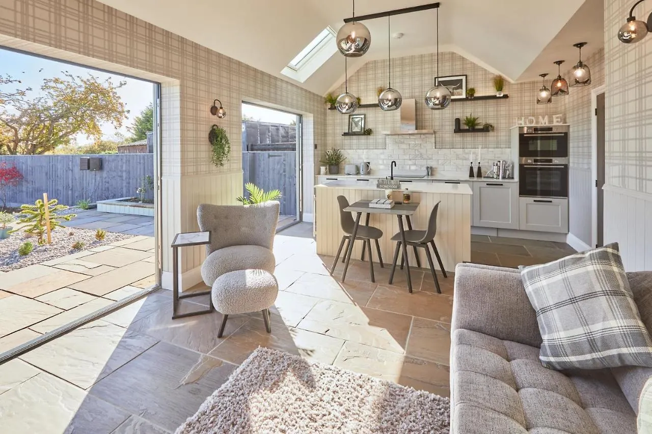 Host & Stay - The Stables Yarm Holiday home
